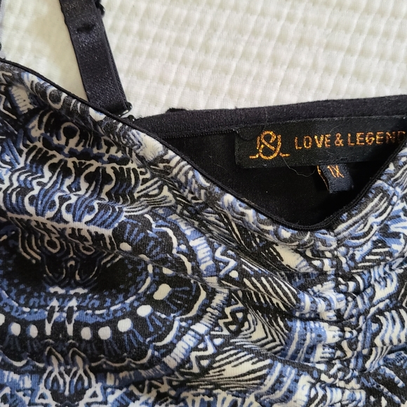Love & Legend Plus Size Crop Top - Picture 2 of 3